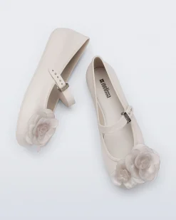 Soft Ballerina Petals