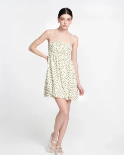 Soft Ballerina Petals